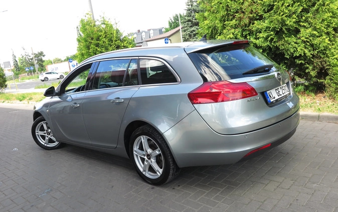 Opel Insignia cena 26990 przebieg: 225000, rok produkcji 2013 z Sucha Beskidzka małe 631